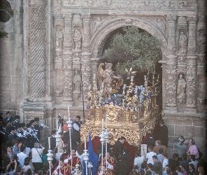 ¿Quieres anunciarte en el itineario que editamos en Semana Santa?